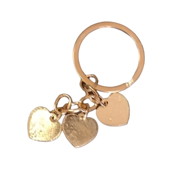 Three Red a Heart Keyring Keychain Alligator Clip NEW Stocking Stuffer - Picture 3 of 4